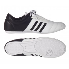 Chaussures d'entraînement Adidas